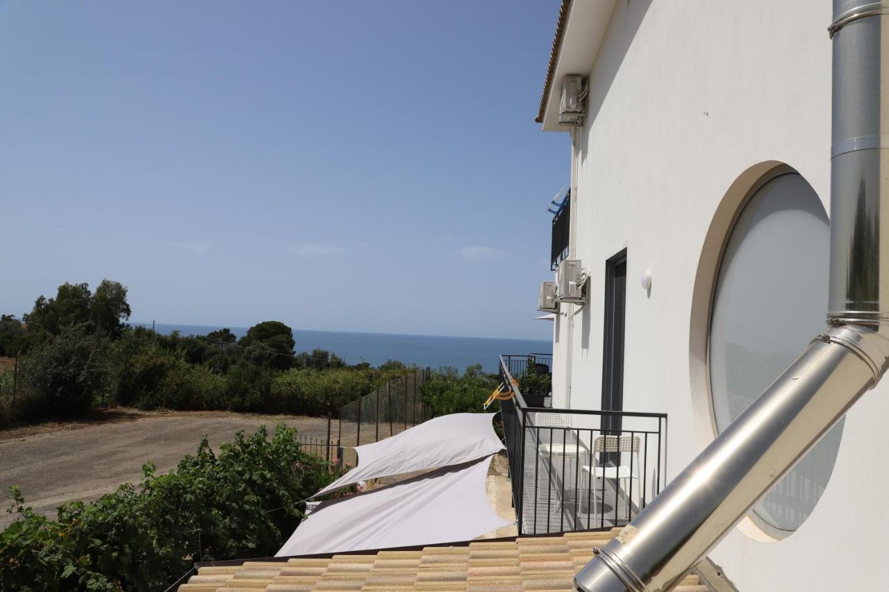 Bed and Breakfast Assabinirica à Acquedolci Extérieur photo